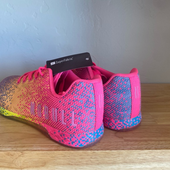 NoBull Project Trainers in neon glitch, Men’s size 9.5, Women’s size 11 - Picture 3 of 5